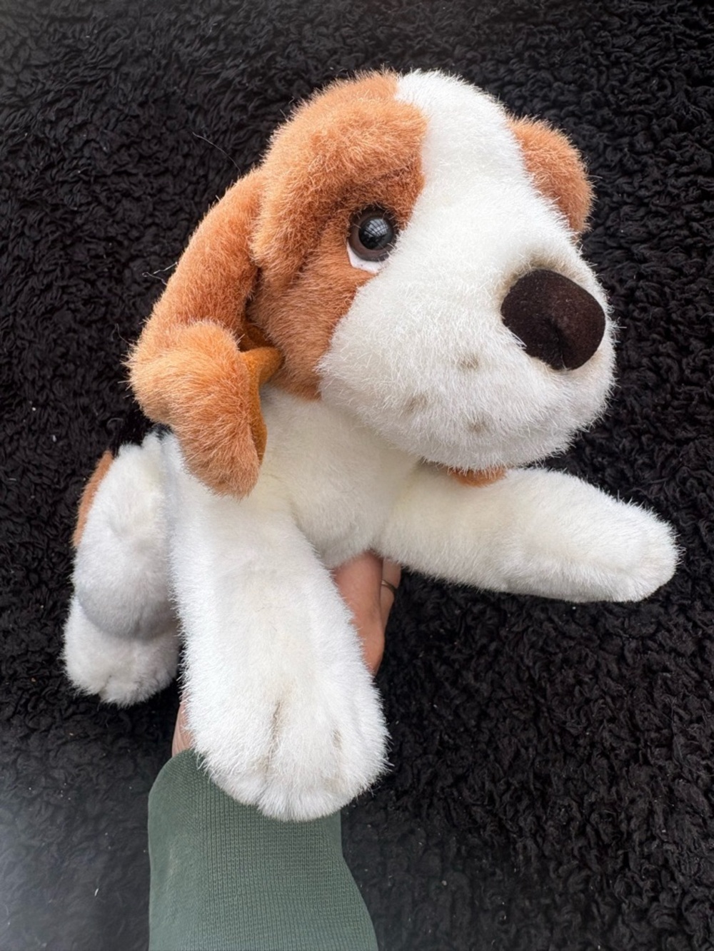 Vintage Russ Berrie Buckets Beagle Puppy Plush 9" Tri-Color Stuffed Dog Toy